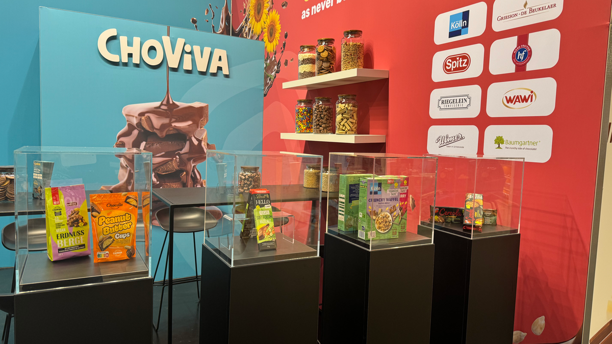 ChoViva Booth Display